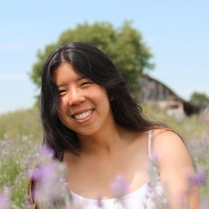 Meet your Posher, Lily